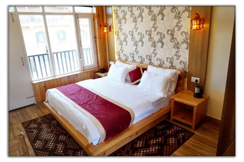 Hotel Dev Chhaya