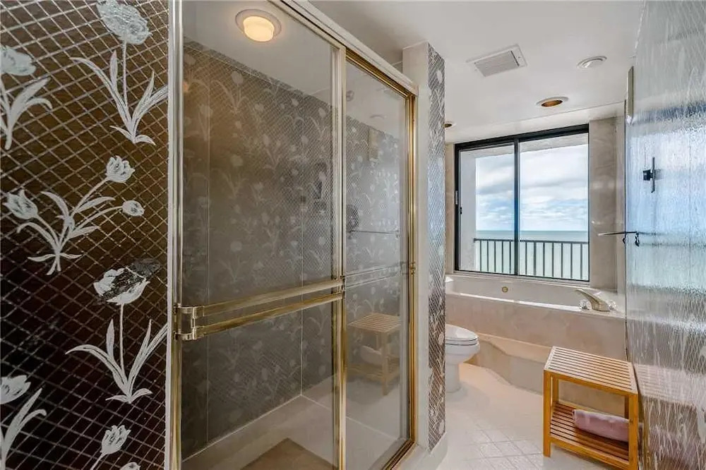 Lighthouse Towers 2008 - Two Bedroom Condo