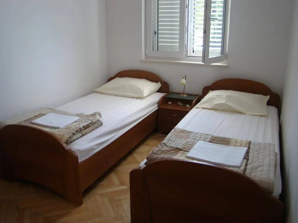 Adora Apartment 2