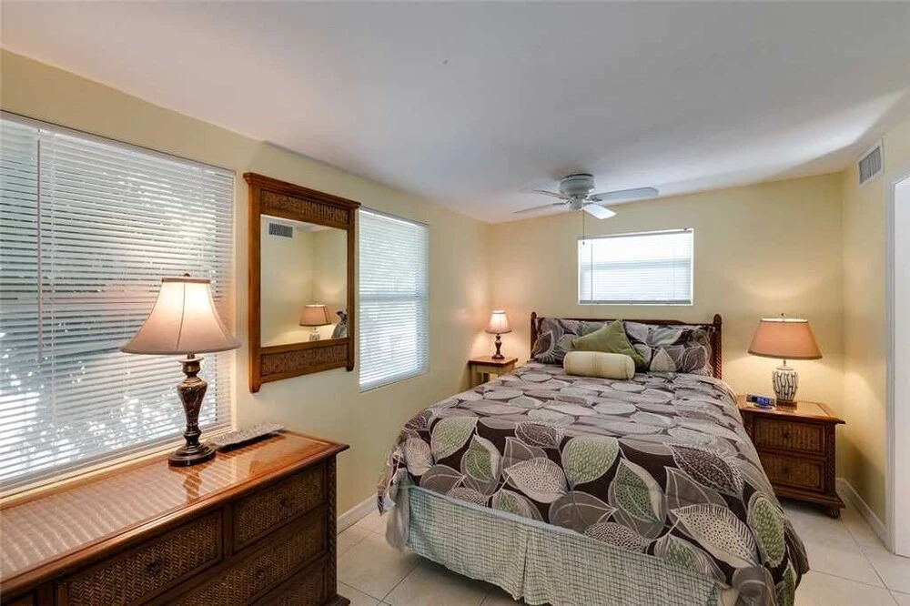 Tropical Paradise Manor - Four Bedroom Home