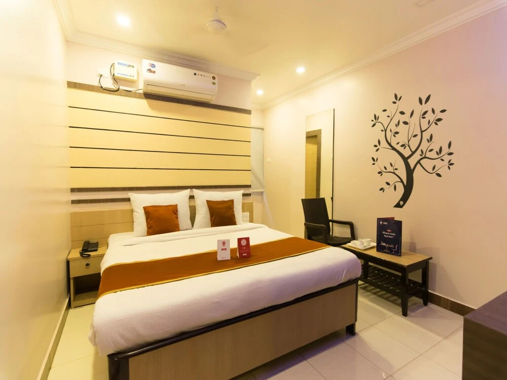 Tanvi Grand by OYO Rooms