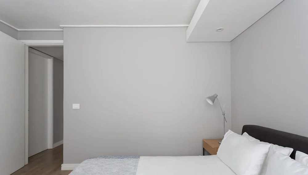 202 Warwick