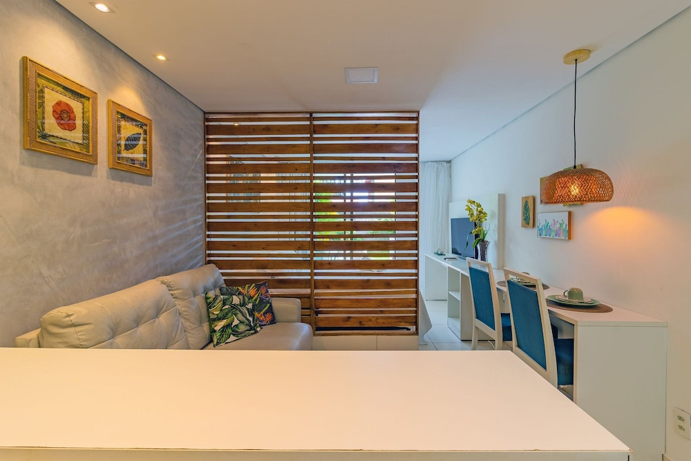 Laguna Beach #108 - Flat With Garden by Carpediem