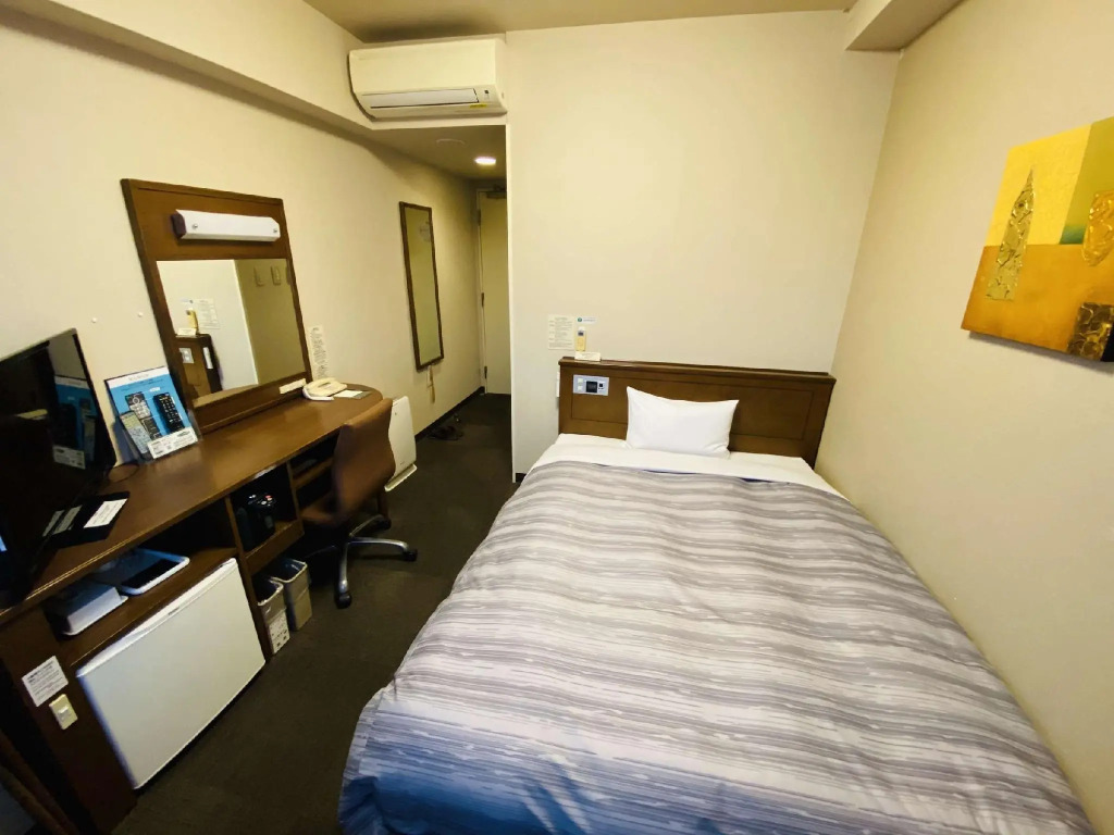 Hotel Route-Inn Nobeoka Ekimae
