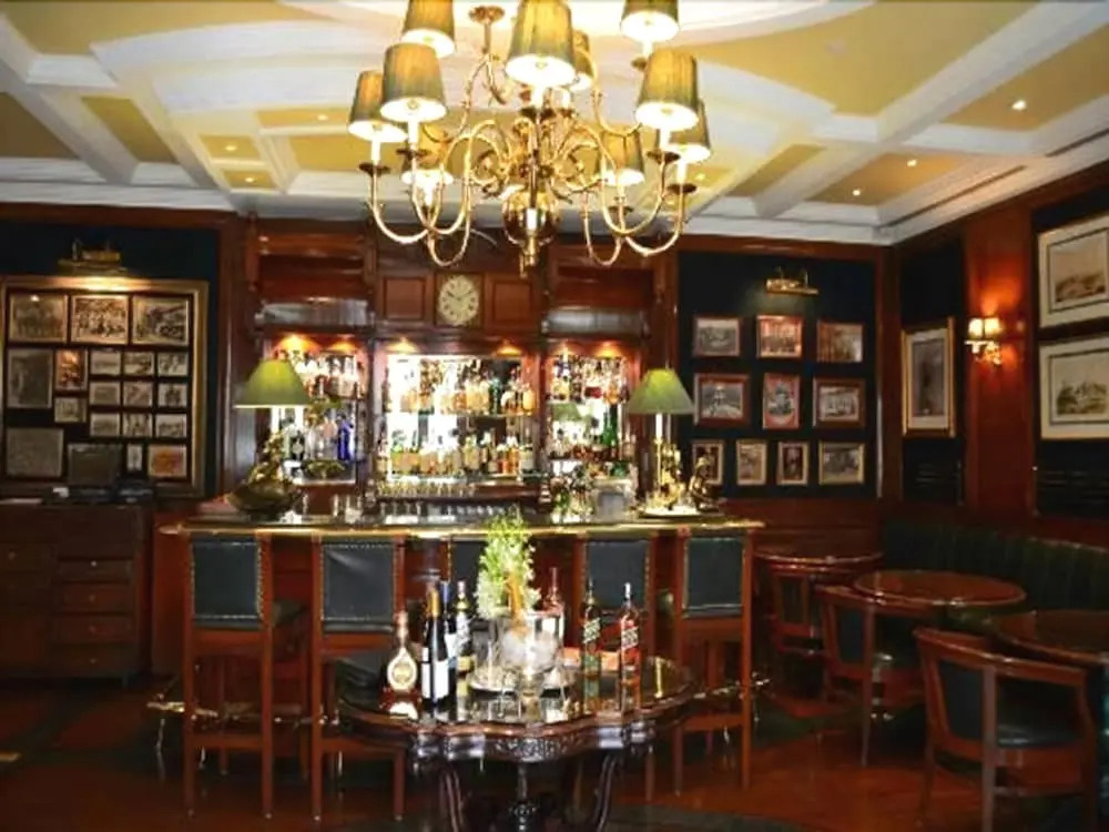 Palette by CheckIn Royal Retreat Delhi Formerly Imperial Villas