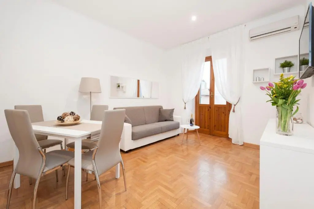 White Flat Labicana