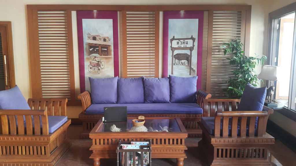 Fresh Inn Hotel