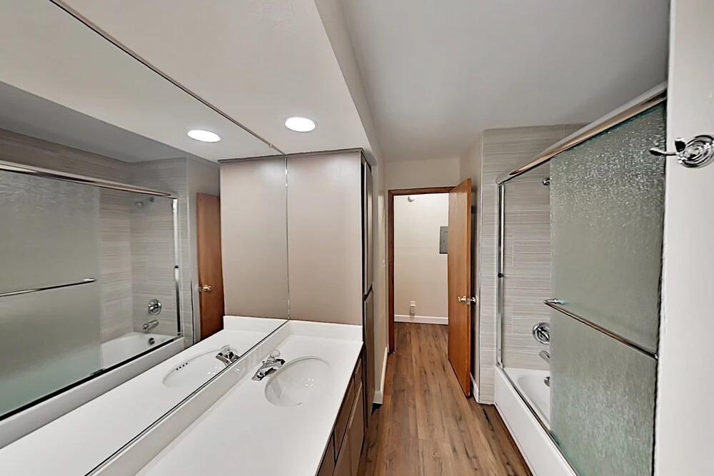 41785swb 2 Bedroom Duplex