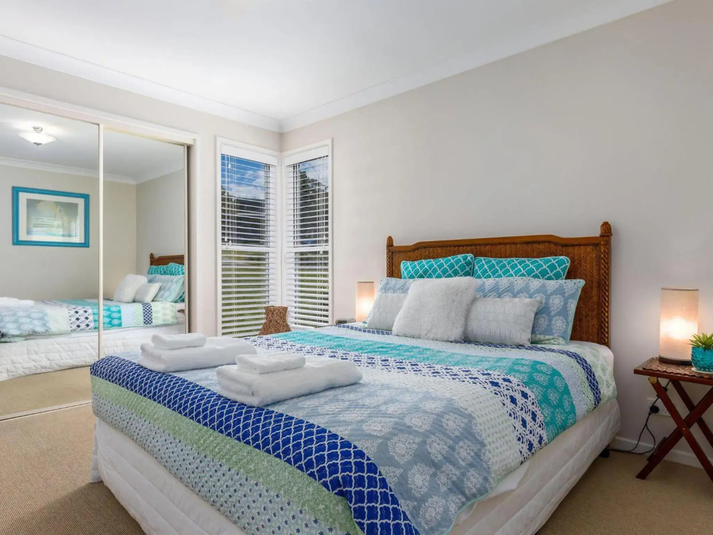 Akarana Beach House :: Jervis Bay Rentals