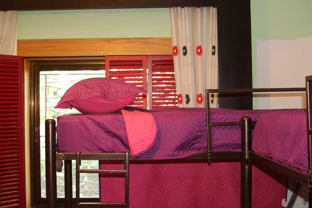 Hommus Hostel