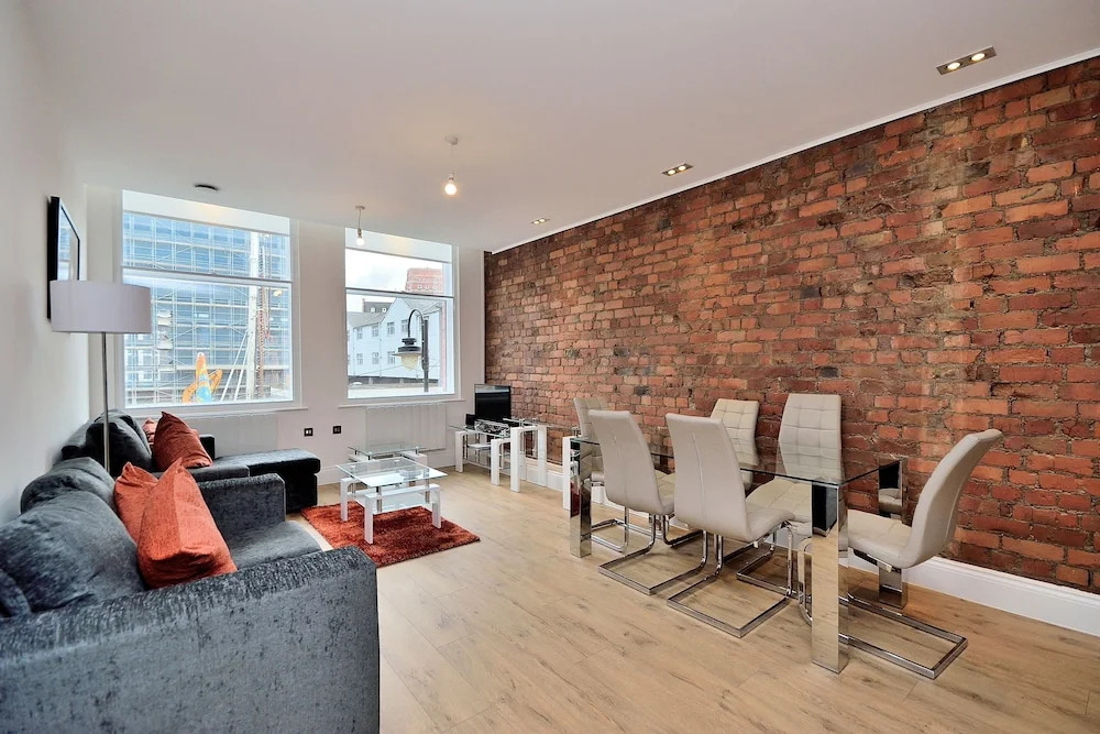 Canal Street Apartments