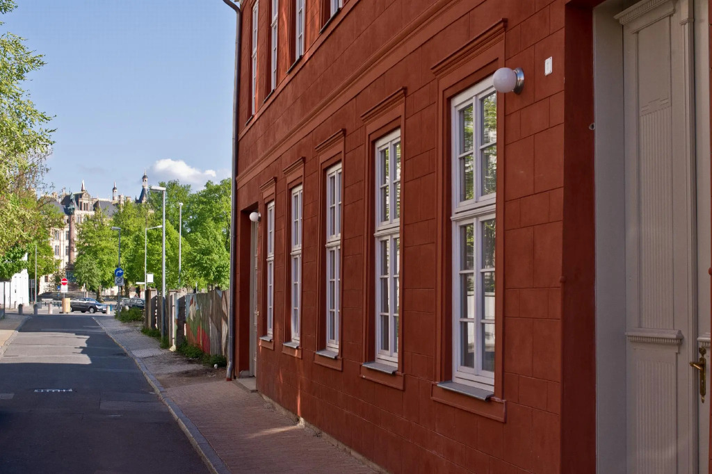 FewoZauber - 5 Apartments Klosterstrasse, Direkt am Schloss, Garten, Küche, 2 x Kamin, Fahrräder abstellbar