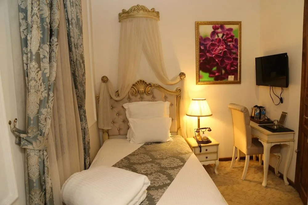 La Perla Boutique Hotel