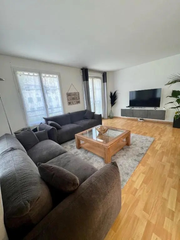100m2 // Ideal Family/Friends // 5min Disney/Val Deurope