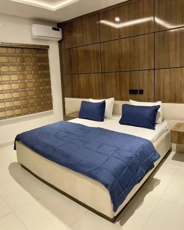 Macdestly Apartment