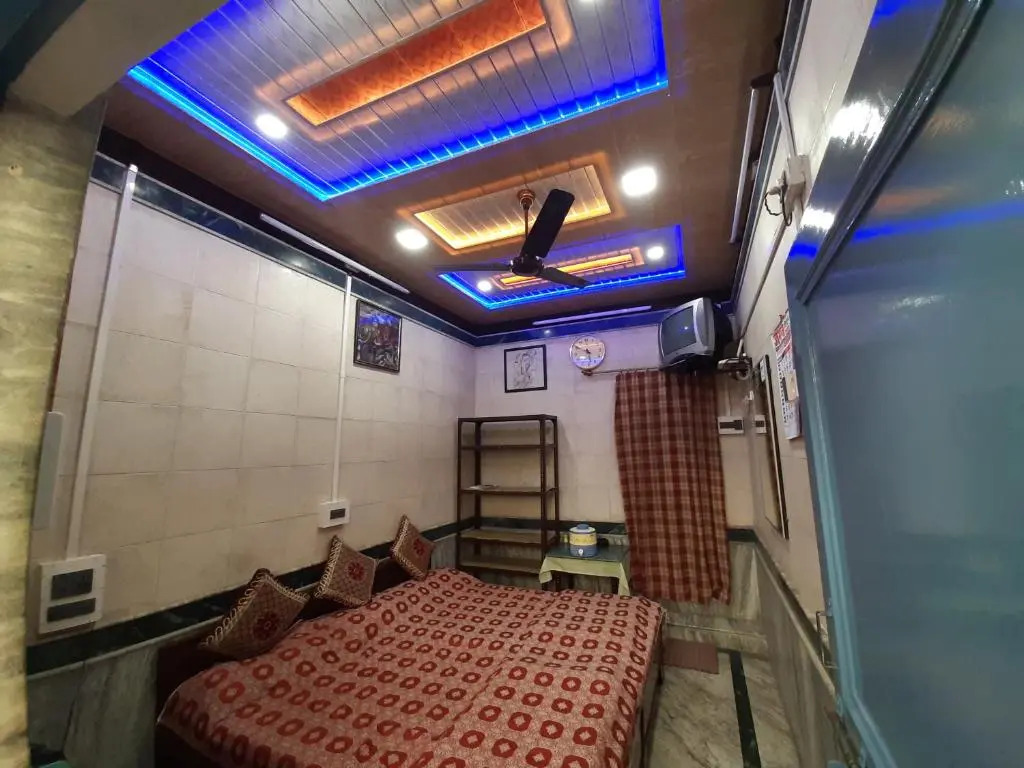 Jagan Hotel & Restaurant
