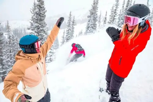 One Ski Hill Place S8322