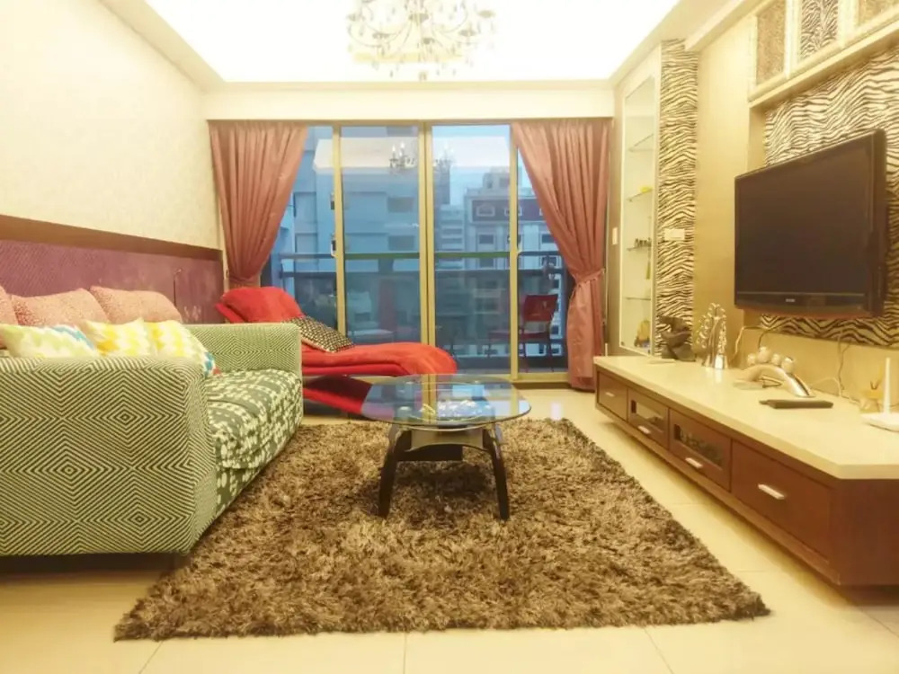 Rui-Feng Family Home