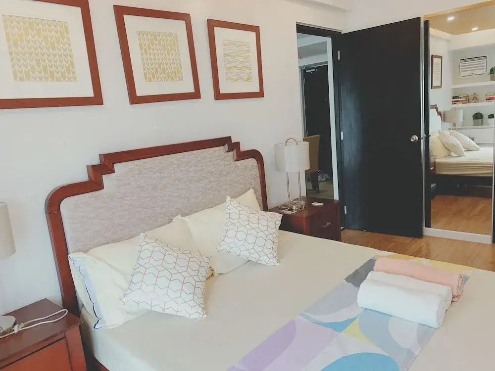Tourist Home in Cebu Business Park