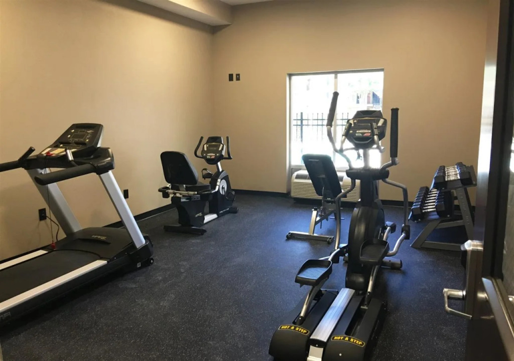 Americas Best Value Inn & Suites