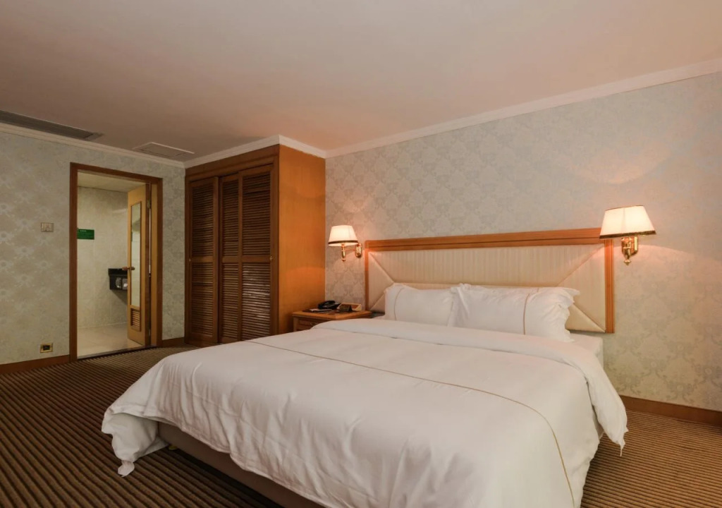 New Pearl River Hotel