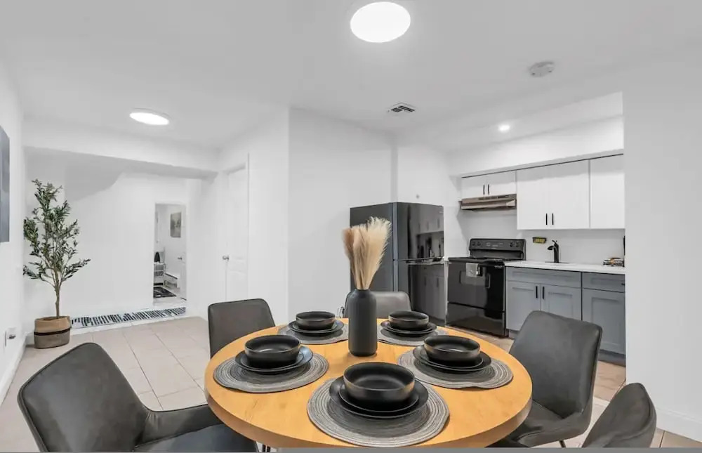 Fast Wifi Great WFH Budget 1BR Apt Near NYC EWR