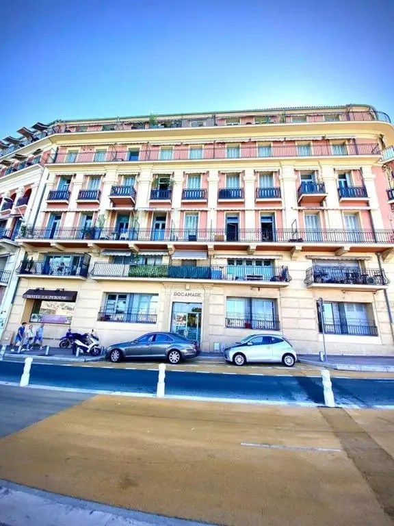 LE ROCAMARE -Superb-Atypical Sea view-A.C-WIFI