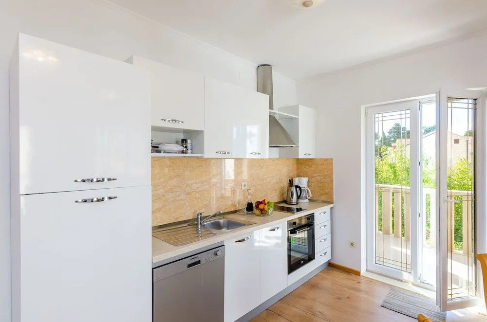 Apartments & Rooms V&M