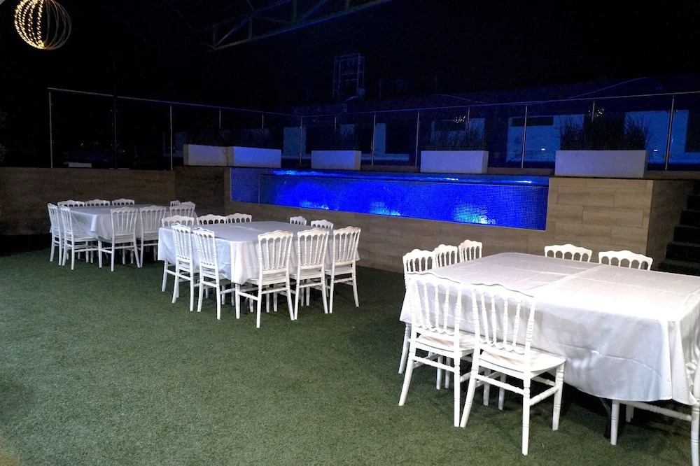 Royal Madero Inn