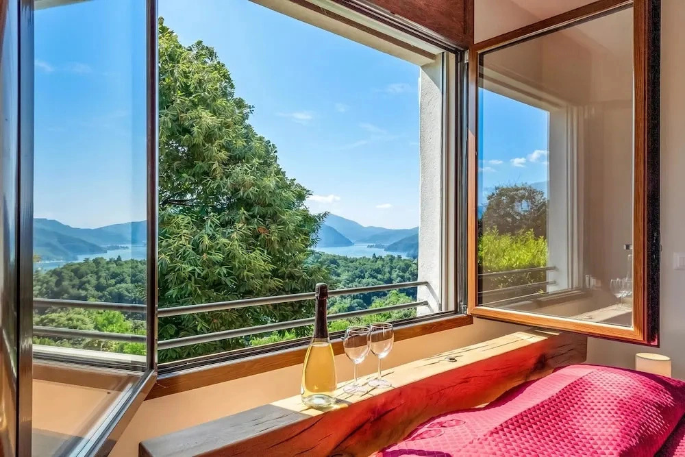 Vernate Lugano Lake Sweet View