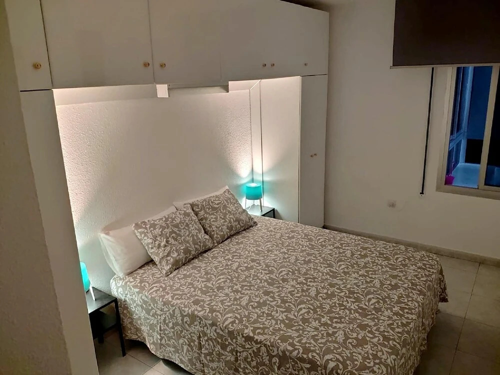 Apartment with One Bedroom in Benalmádena, with Wonderful Sea View, Pool Access And Enclosed Garden - 600 M From the Beach