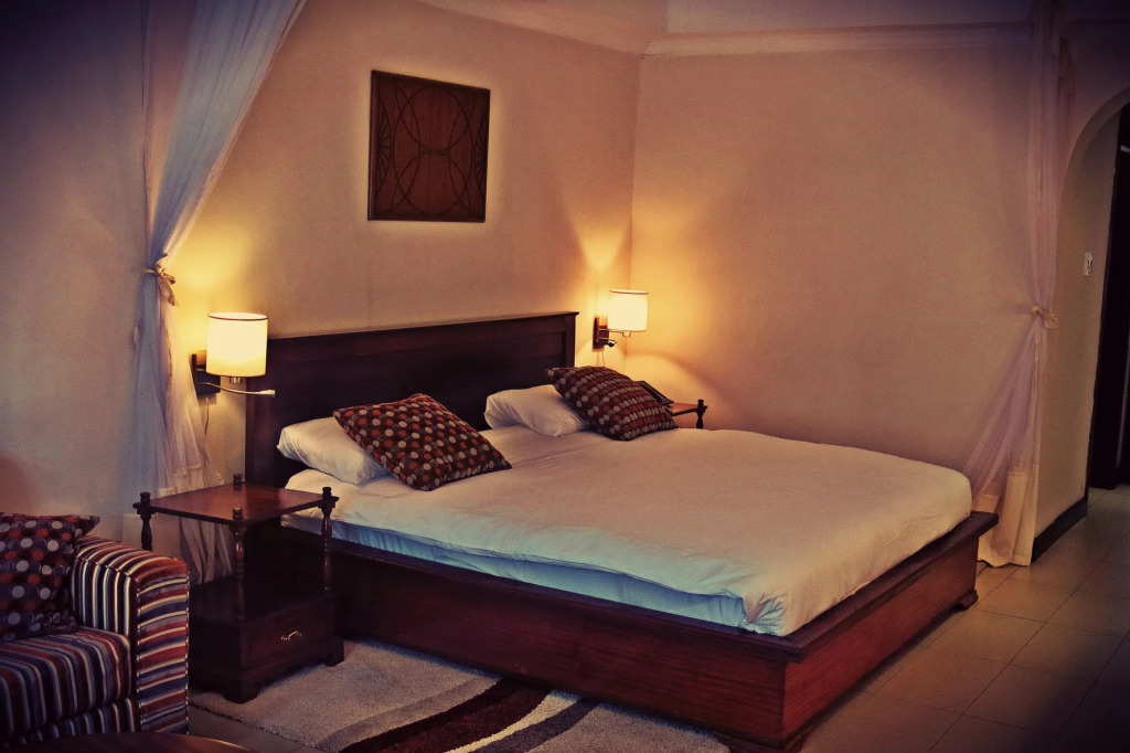 Sovereign Hotel