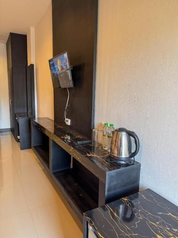 POR SAHA Hotel Ramkhamhaeng 100
