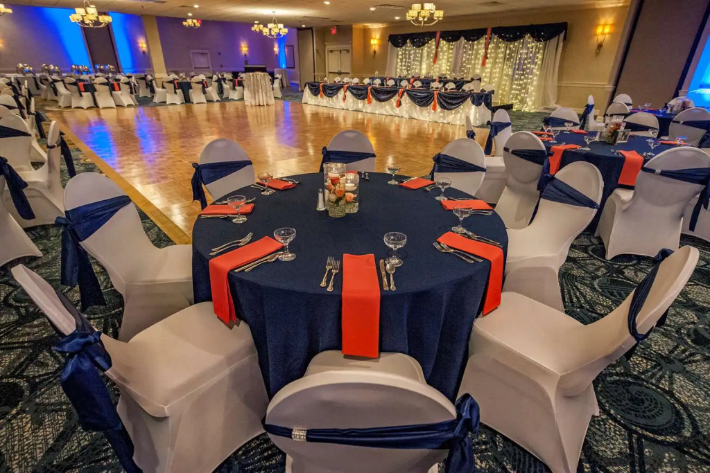 Holiday Inn Cleveland Strongsville Arpt