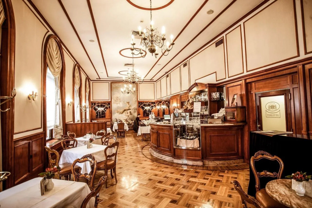 Palace Hotel