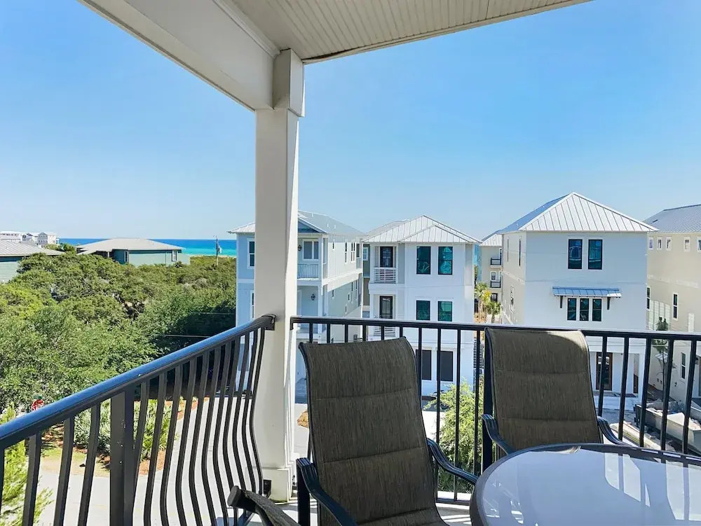 Pompano Palace - 4 Br home by RedAwning