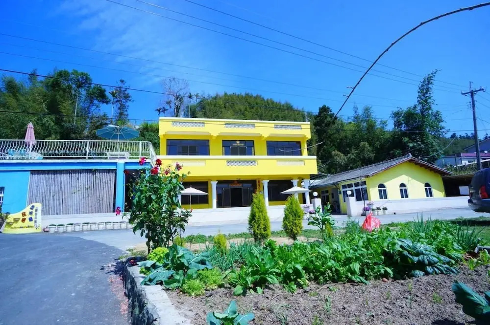Ruili Meng Zongzhu Homestay