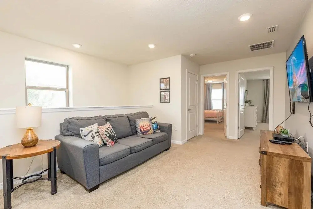Family-friendly 5br Retreat Splash Pool + Resort Amenities + No Rear Neighbors 5 Bedroom Townhouse