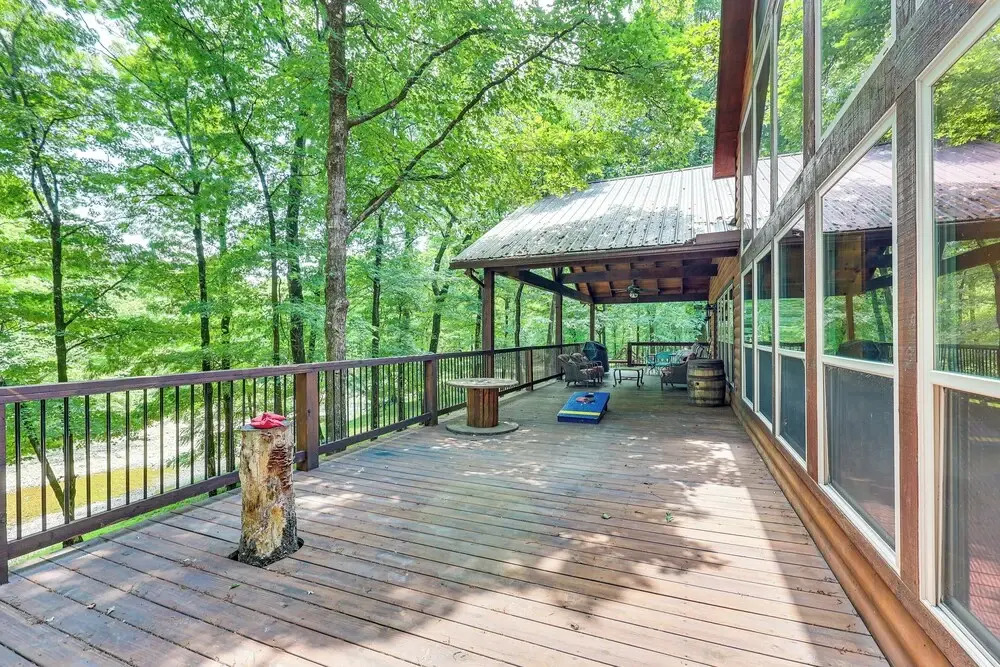 Cabin on 23 Acres w/ Creek Access in Broken Bow