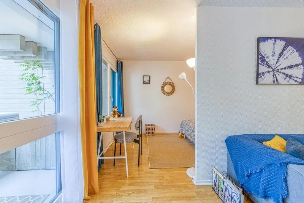 Charming T2, wifi, air conditioning, balcony