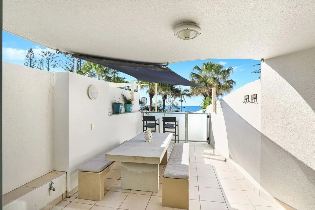 Malibu Apartments