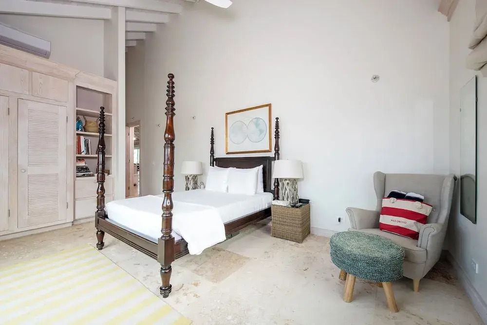 Wild Orchid Hideaway: Lux Beachfront Sanctuary