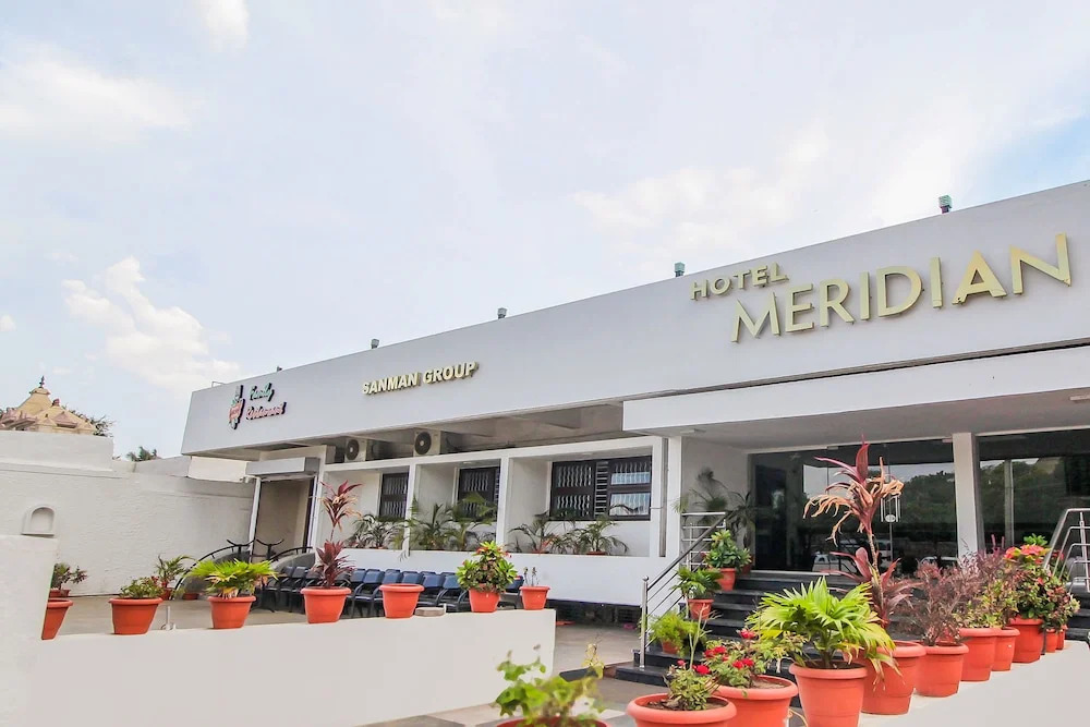 Hotel O Meridian