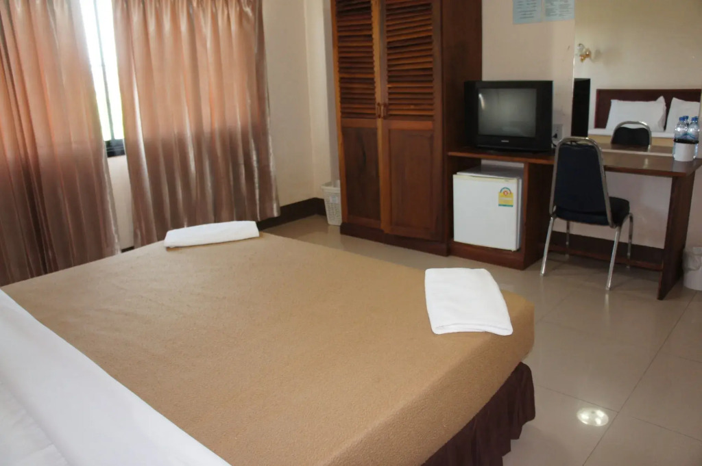 Chaleunehoung Hotel
