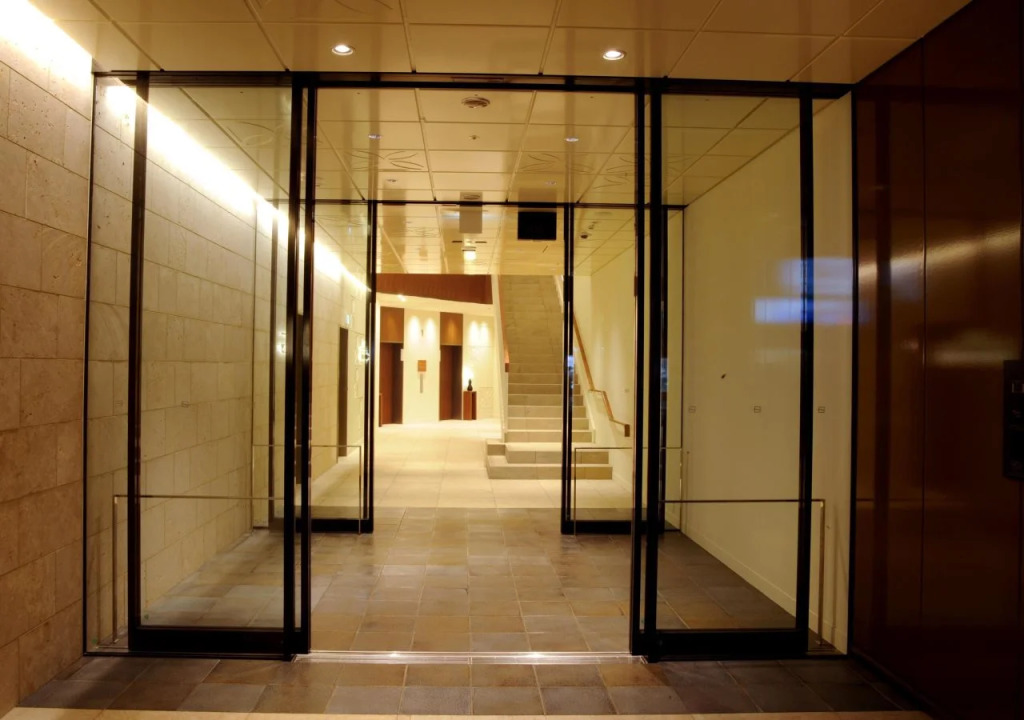 Hotel Gracery Naha