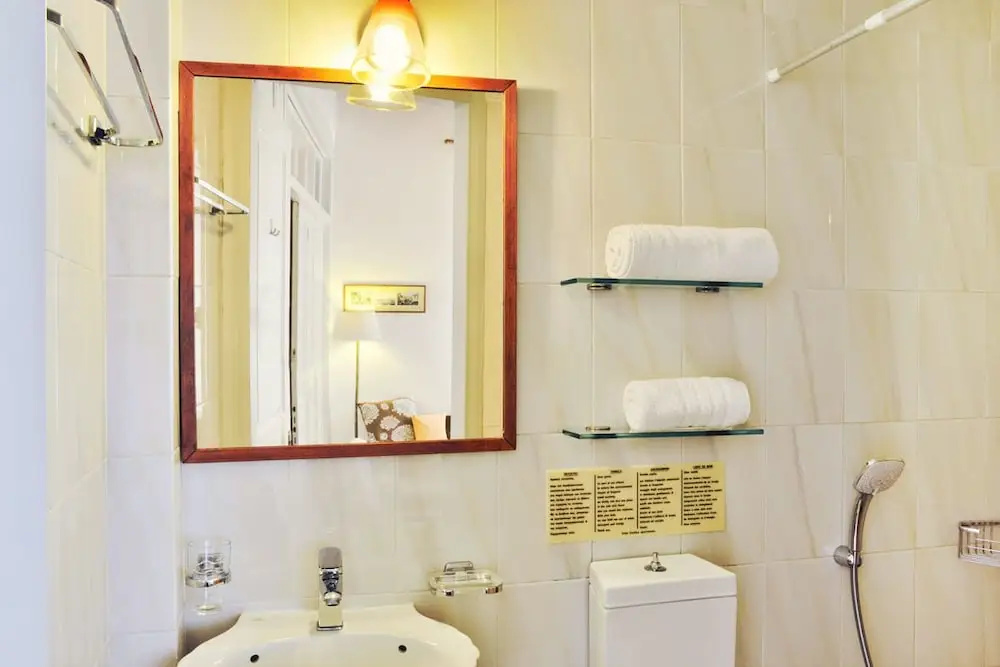 Silde Studios & Apartments