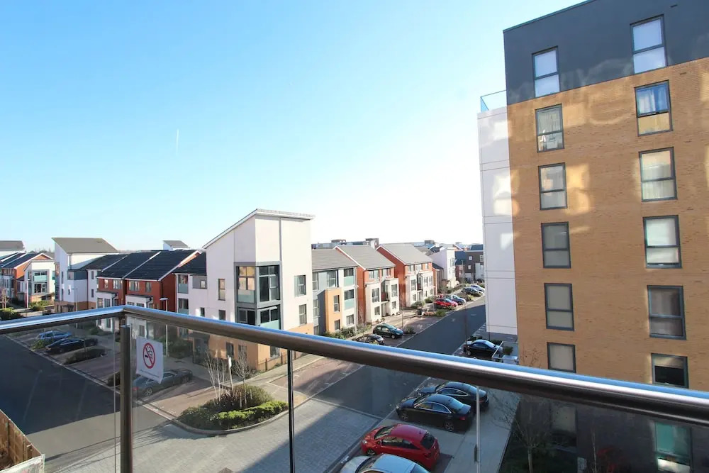 Skylark House Luxury Service Apartments