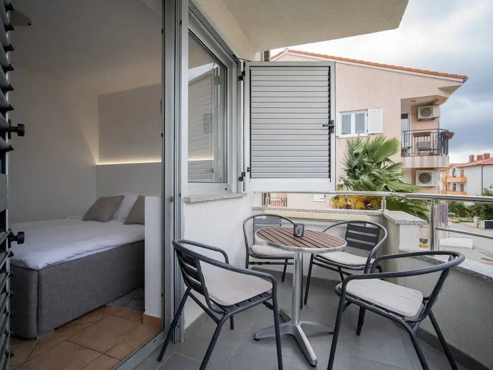 Rovinj Seaside Apartment for 3