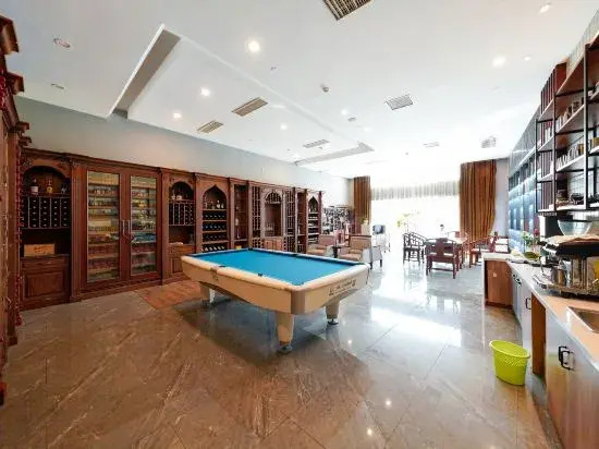 Jujiayuan Hotel (Shanghai Fish Jinhai Lake Metro Station Branch)