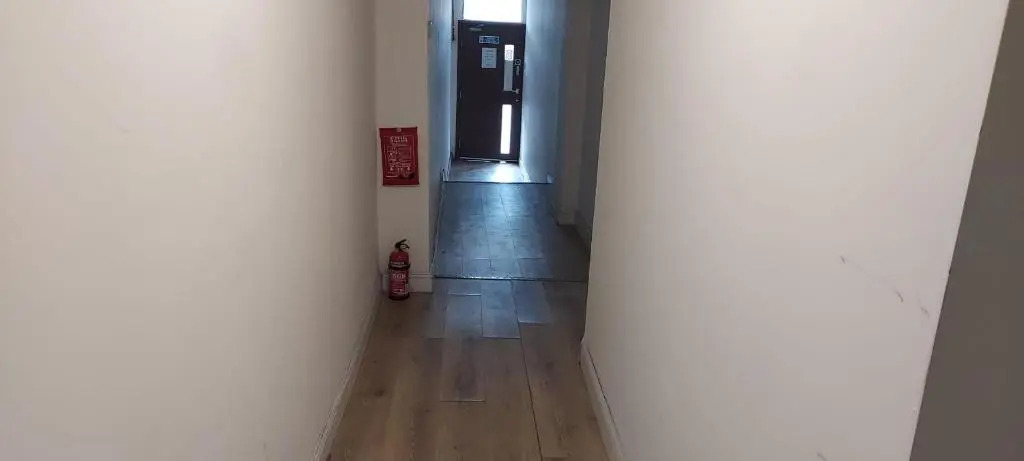 Lovely 3-bed Apartment in Parkgate Rotherham